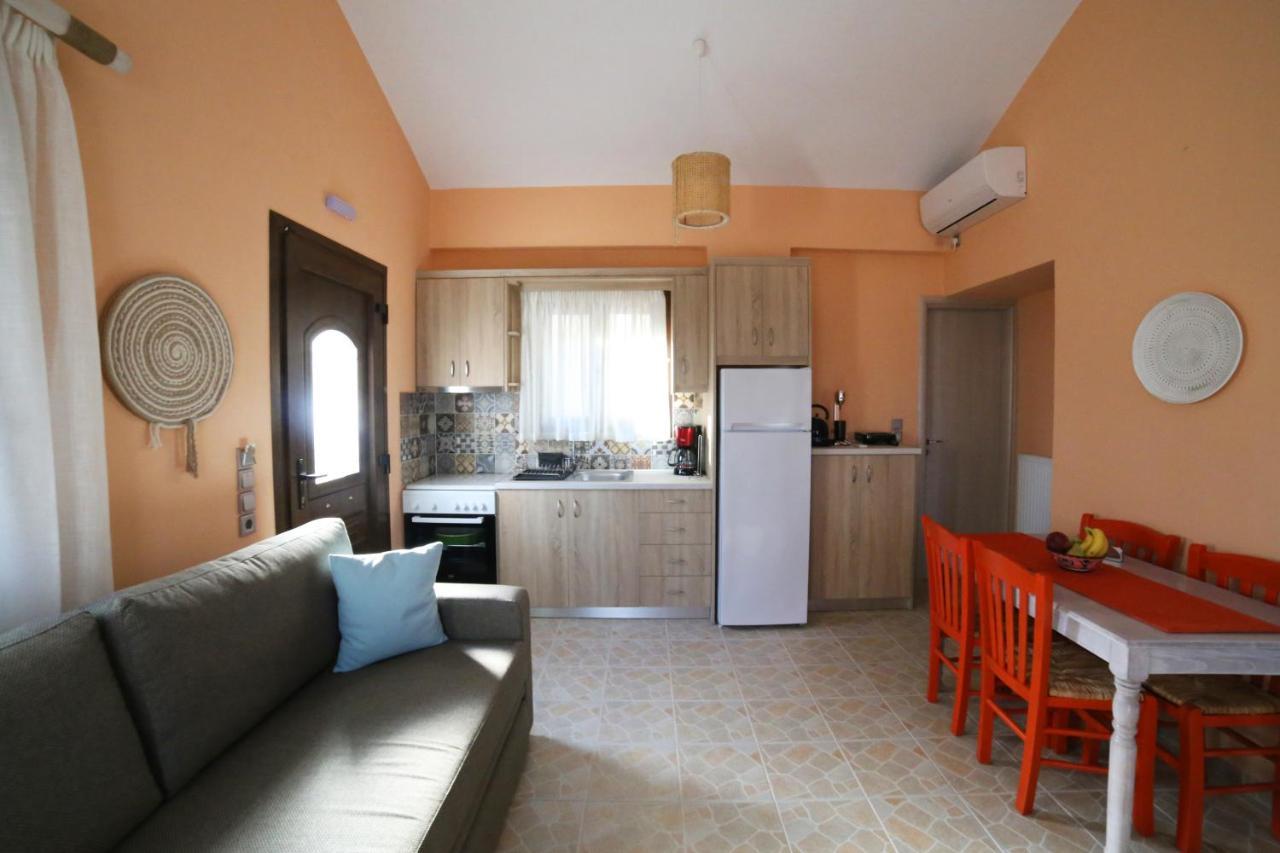 Ικαριων Γη Villa Manganitis ภายนอก รูปภาพ